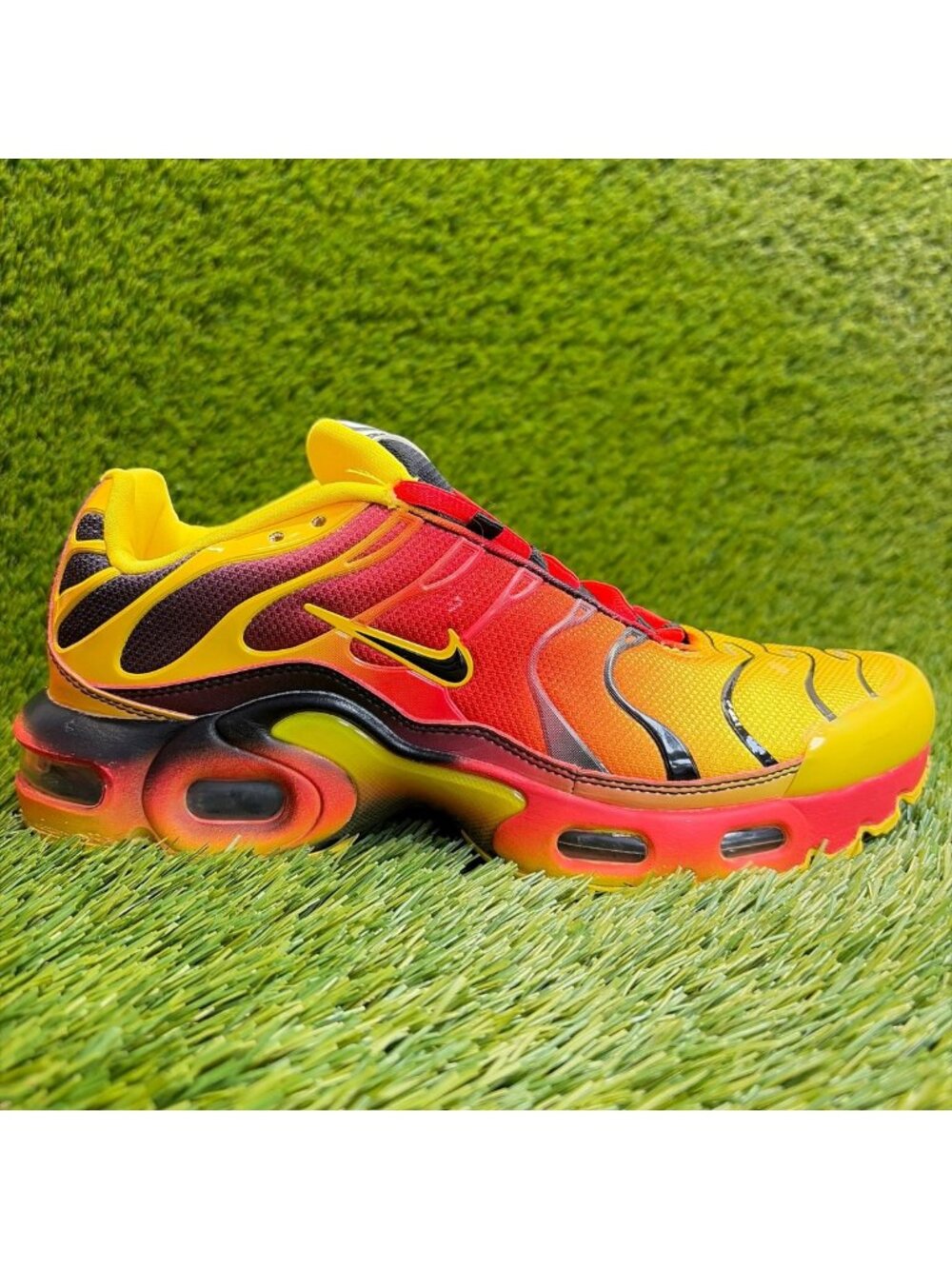 Nike Air Max Plus Boys Size 6.5Y Yellow Red Athletic Running Shoes Sneakers